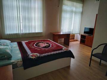 Фото номера Люкс с балконом Отель Club Hotel OSKOL 2 г. Святогорск 5